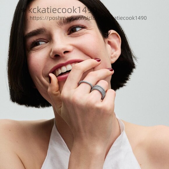 Pandora Honey Eternity Circle Dangle Charm - Picture 4 of 6